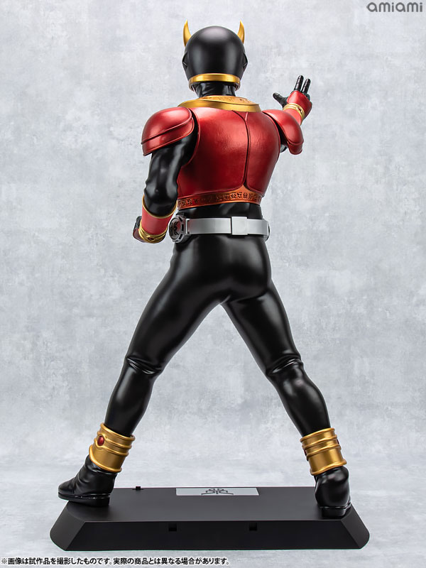 [Exclusive Sale] Ultimate Article Kamen Rider Kuuga (Mighty Form) Complete Figure(Pre-order)(Single Shipment)