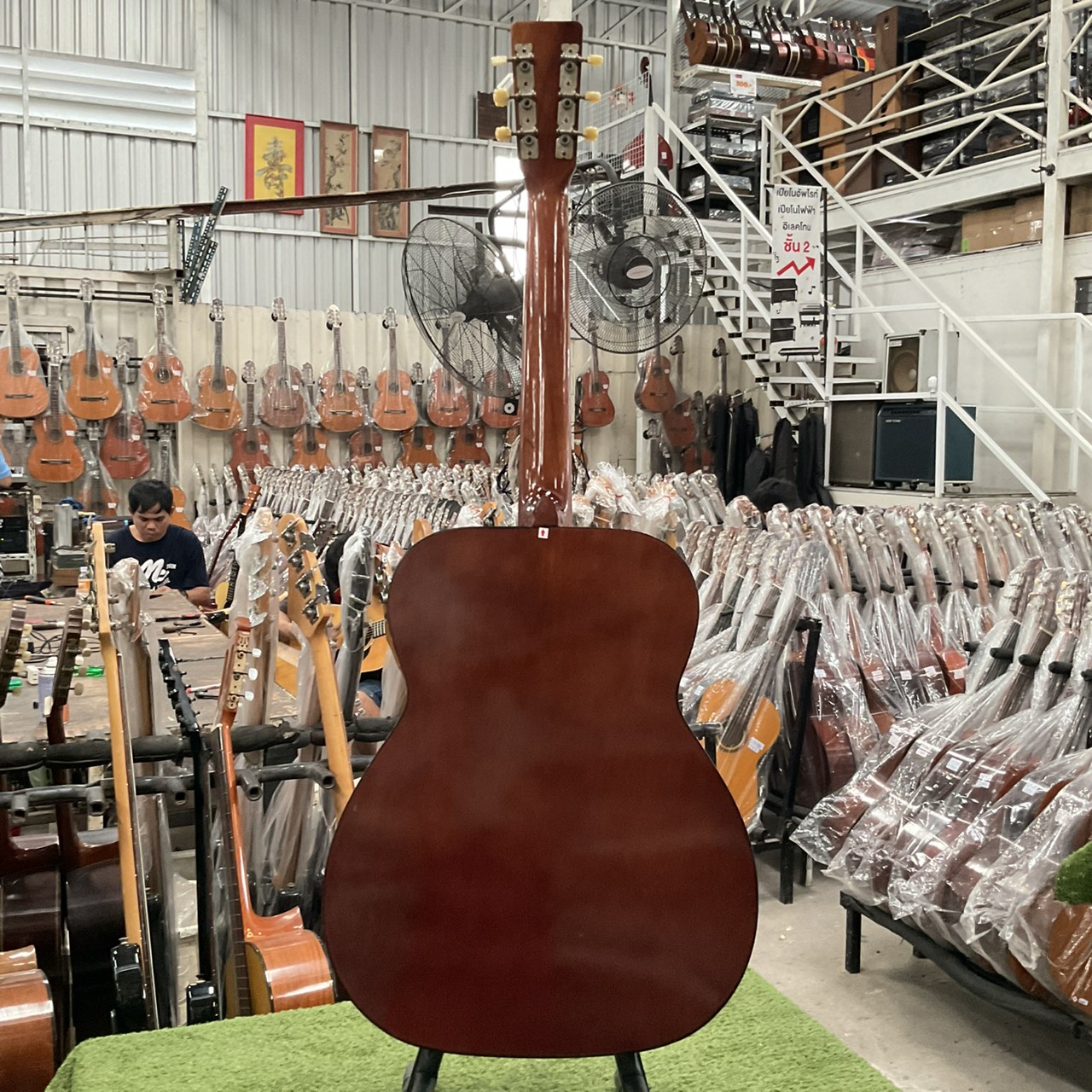 กีต้าร์โปร่ง Great Lake : F-101