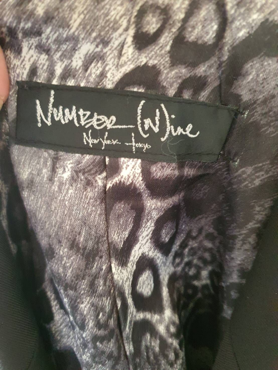 FF06230 เสื้อสูท สีดำ มือสอง อก 34 นิ้ว