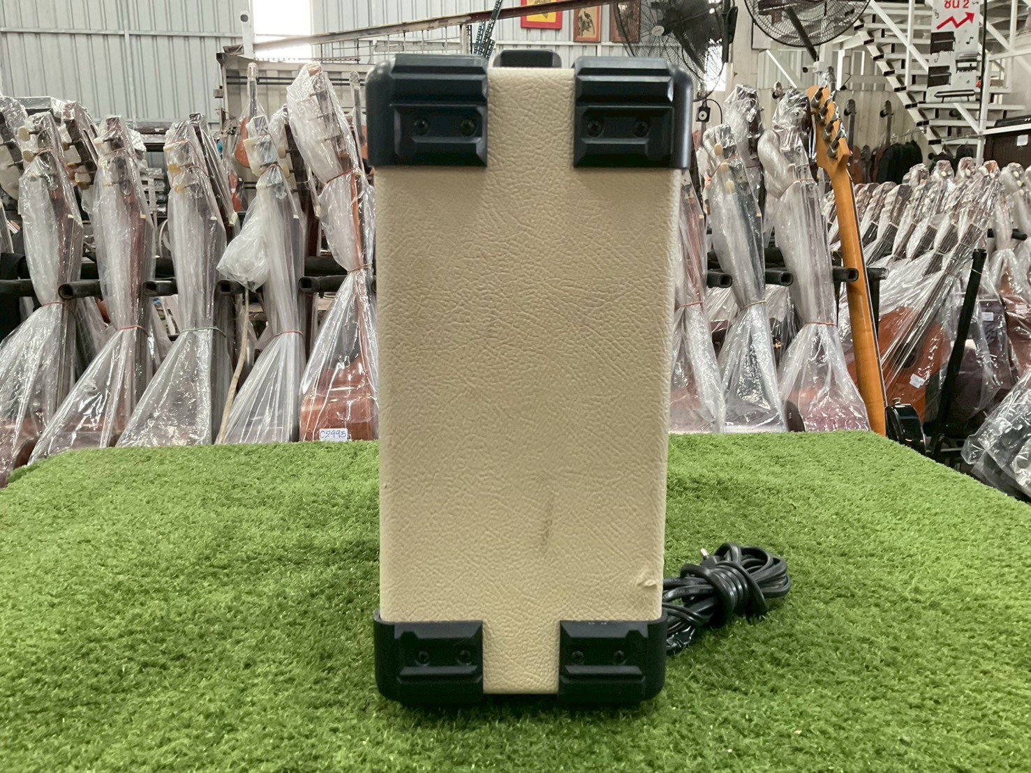 แอมป์กีต้าร์ SELVA : MIGHTY BOX / MB-10G