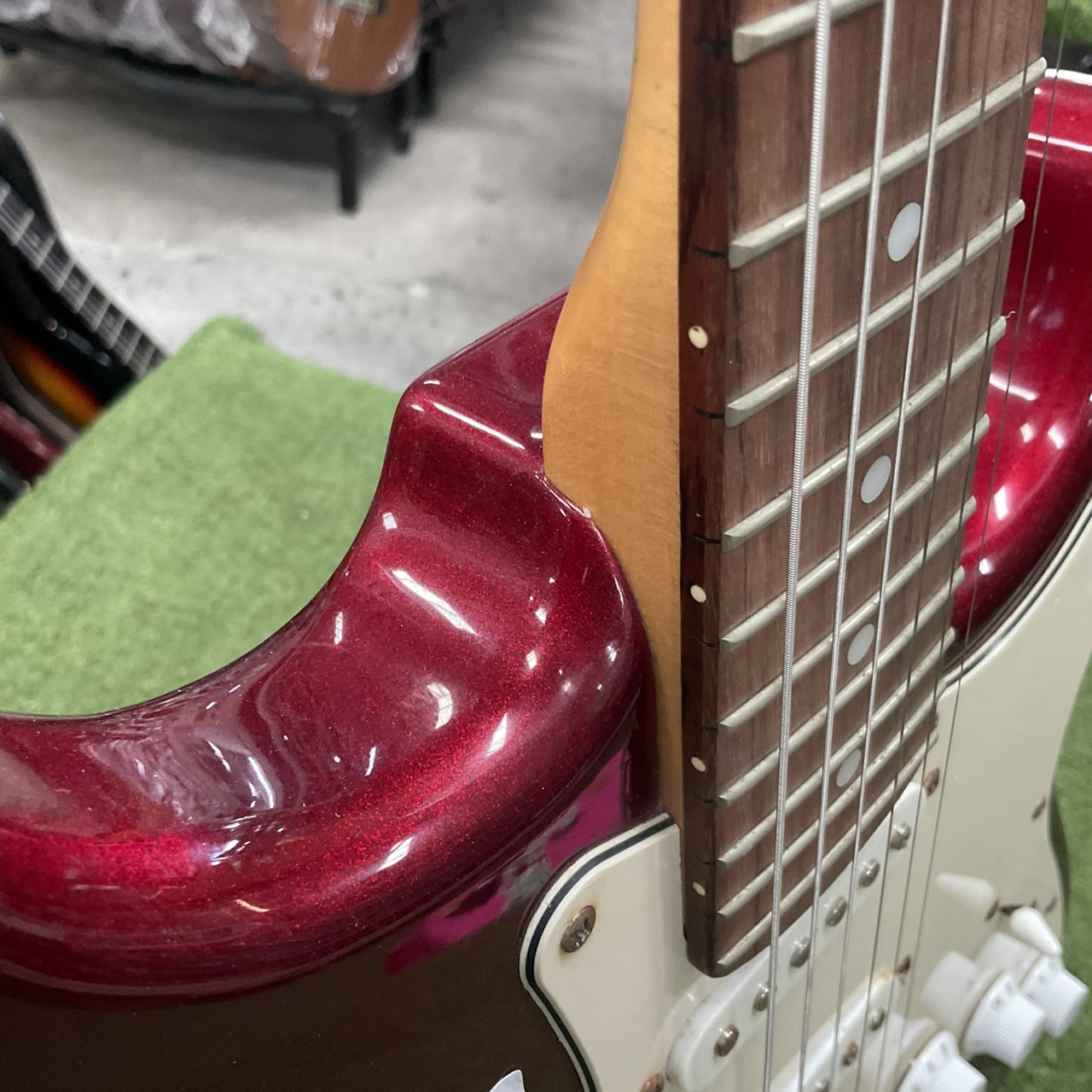 กีต้าร์ไฟฟ้า PhotoGenic