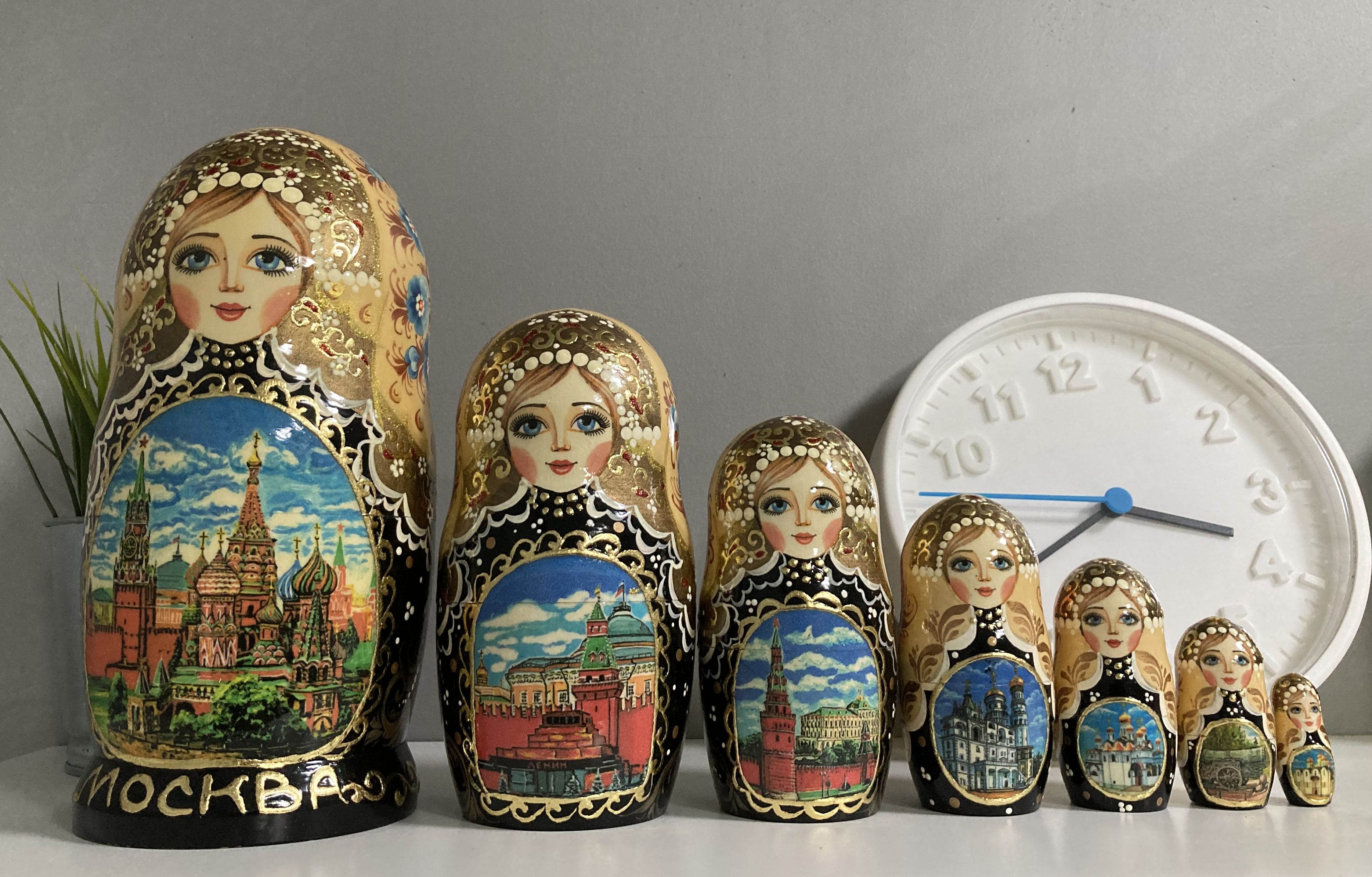 ตุ๊กตาแม่ลูกดก (Matryoshka) - Premium Doll From Russia With Love "Москва́"