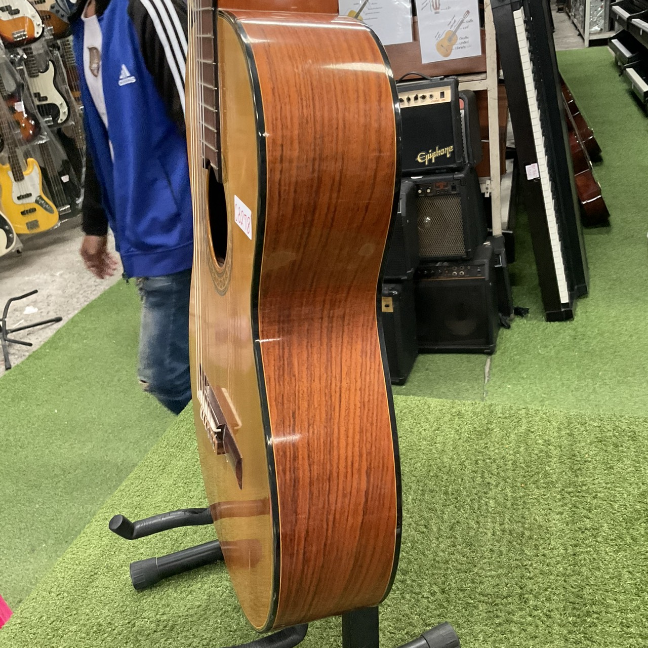 กีต้าร์คลาสสิค KAWAI : G-200