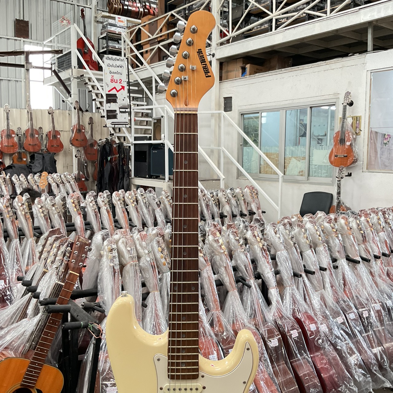 กีต้าร์ไฟฟ้า PlayTech