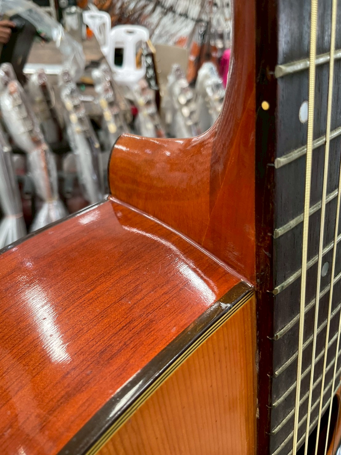 กีต้าร์โปร่ง Hamox Deluxe