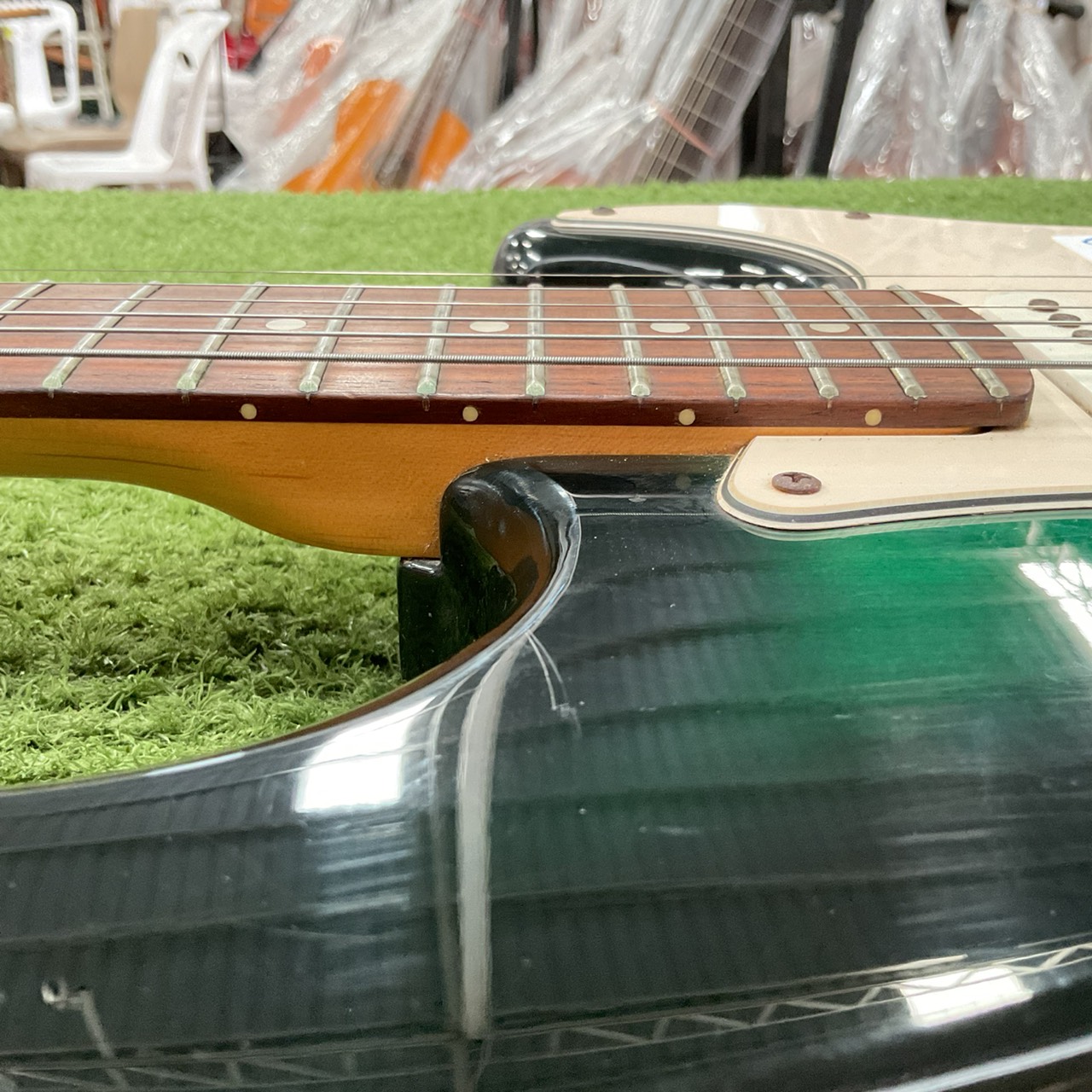 กีต้าร์ไฟฟ้า SELDER