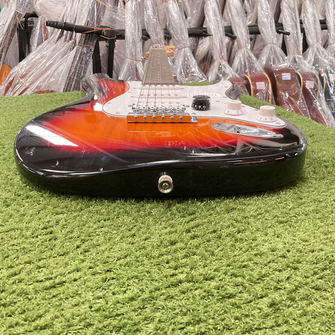 กีต้าร์ไฟฟ้า SELDER