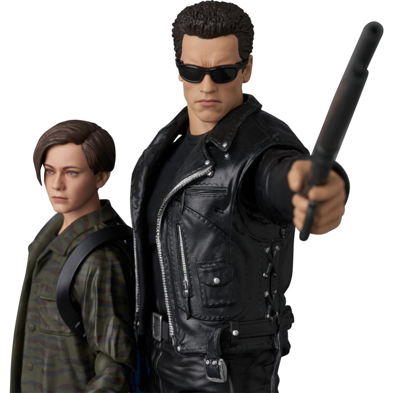 MAFEX T-800 (T2 Ver.) & John Connor "Terminator 2"(Pre-order)