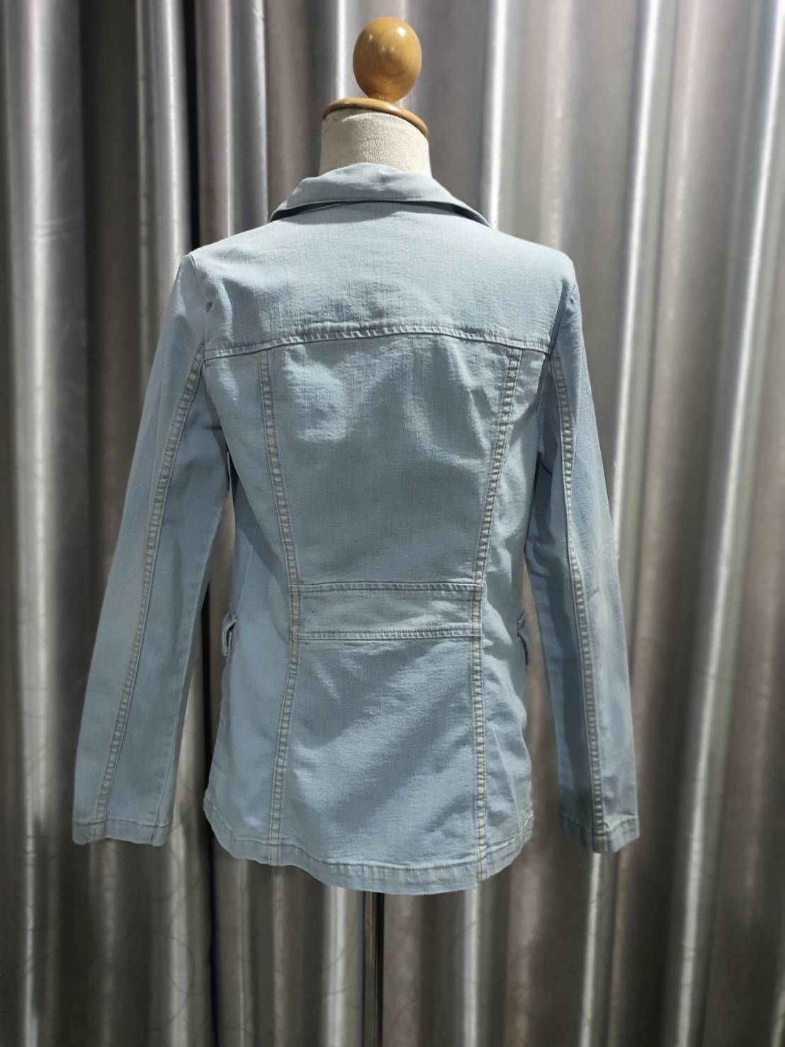FF02259 เสื้อยีนส์ ฟอกนิ่ม แบรนด์ UNIQLO อก 34 นิ้ว