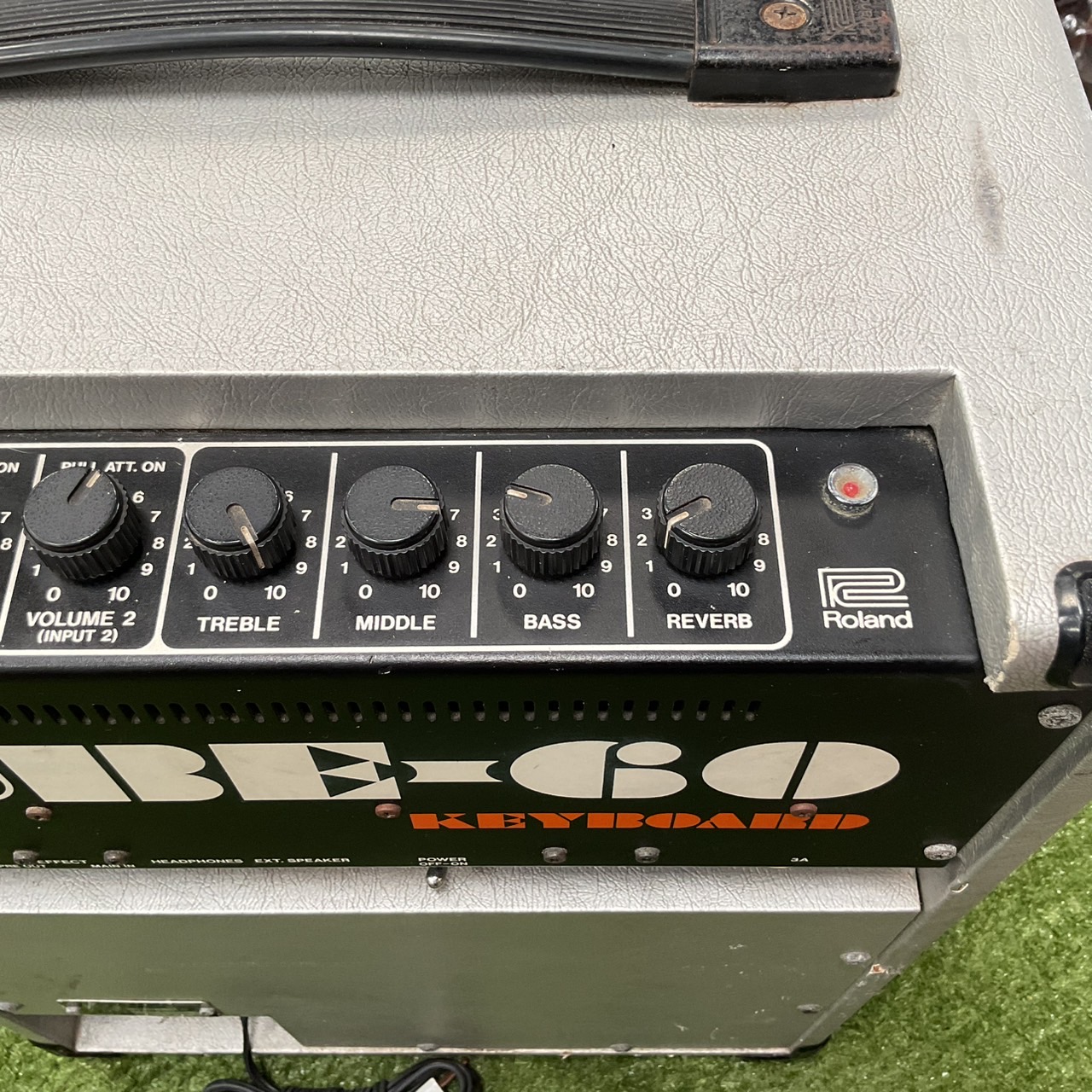 แอมป์กีต้าร์ Roland : CUBE-60 (KEYBOARD)