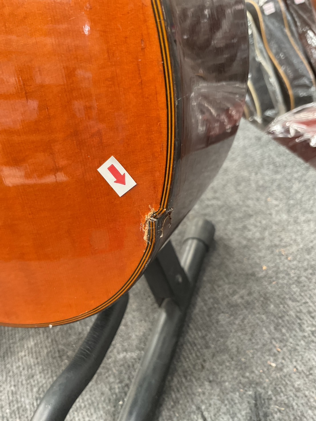กีต้าร์คลาสสิค YAMAHA : C-325