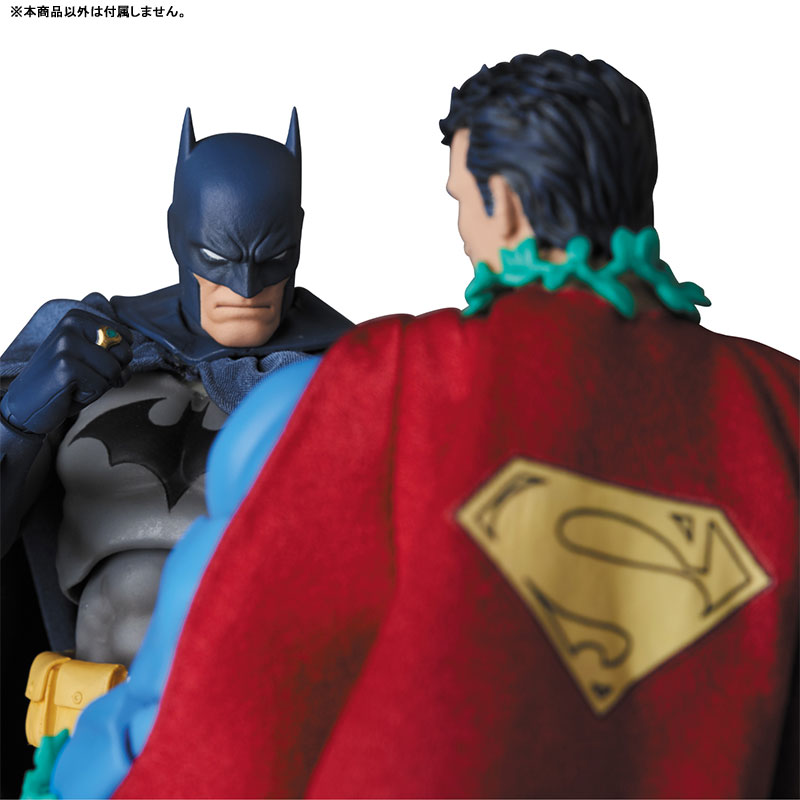 MAFEX SUPERMAN (HUSH Ver.)(Pre-order)