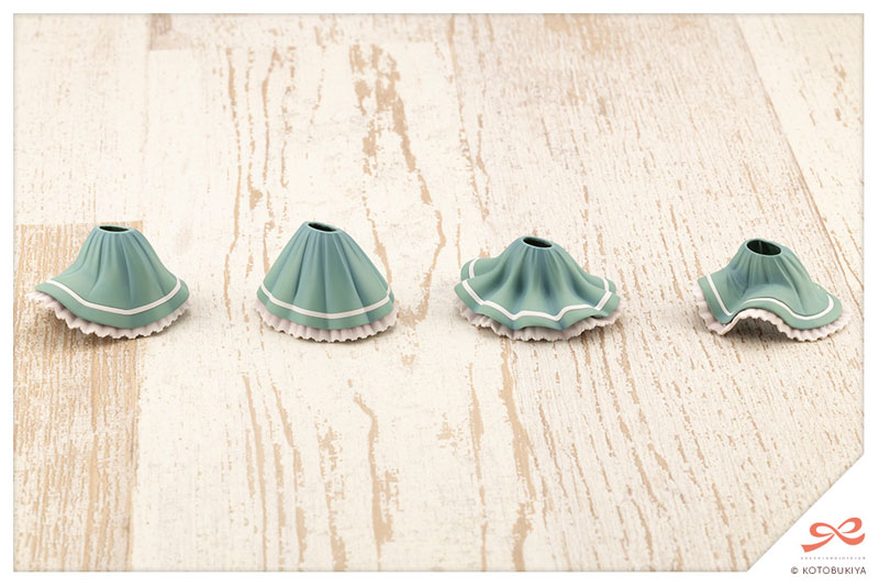 Sousai Shoujo Teien Emma Koishikawa St. Iris Gakuen Girls High School Winter Clothes 1/10 Plastic Model(Pre-order)