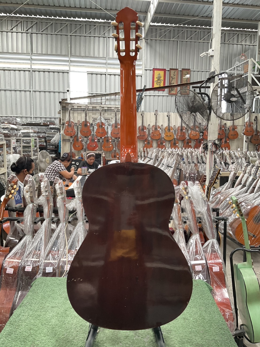 กีต้าร์คลาสสิค YAMAHA : G-70D