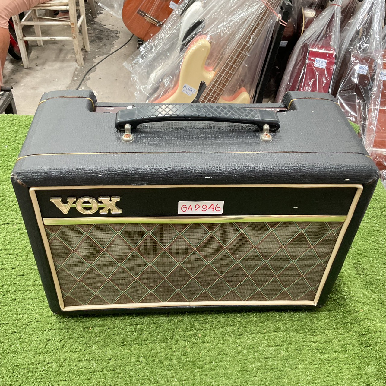 แอมป์กีต้าร์ VOX : PATHFINDER 10