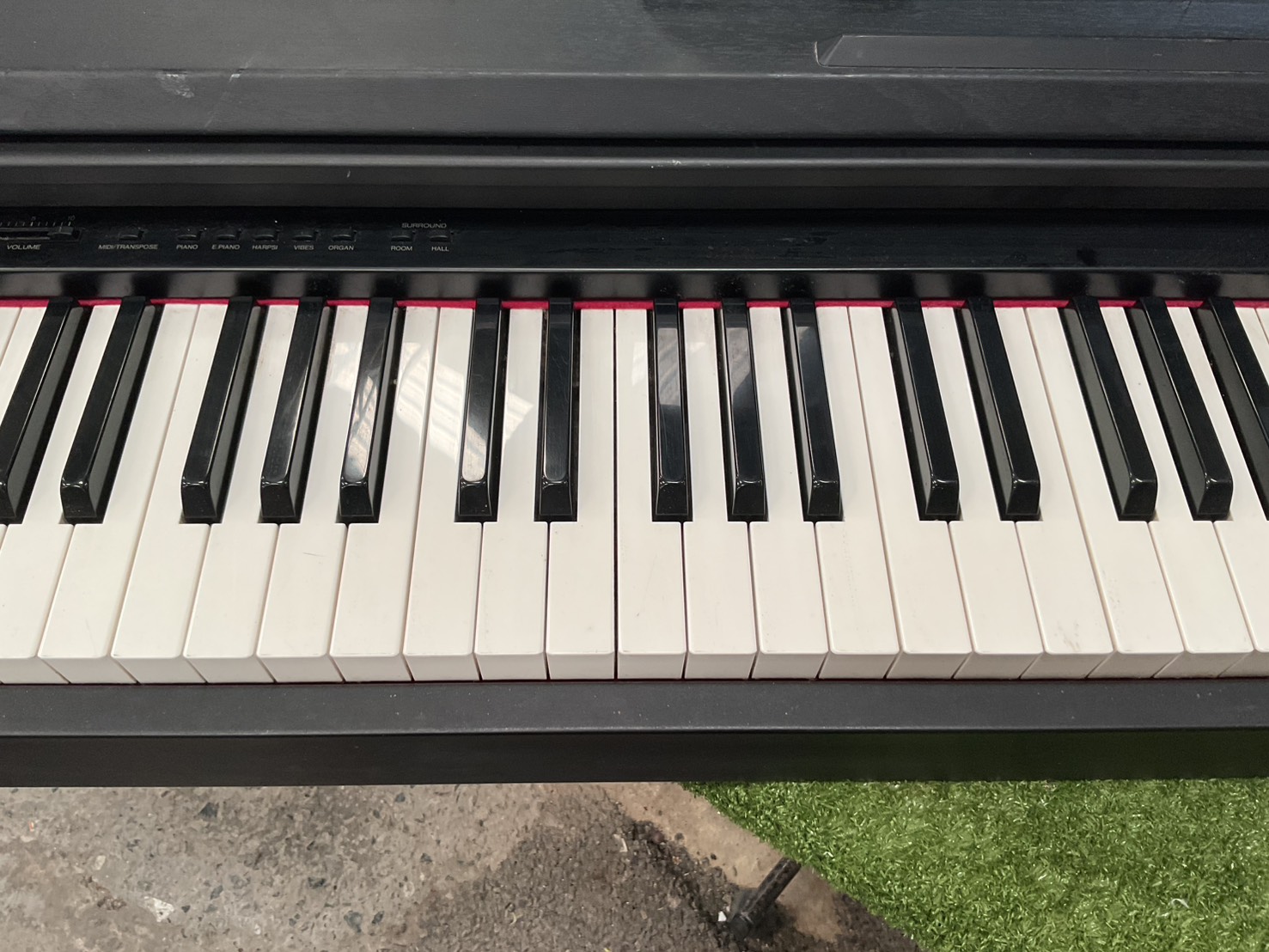 เปียโน KORG : C-25S สินค้าไม่พร้อมใช้งาน (ต้องซ่อม)