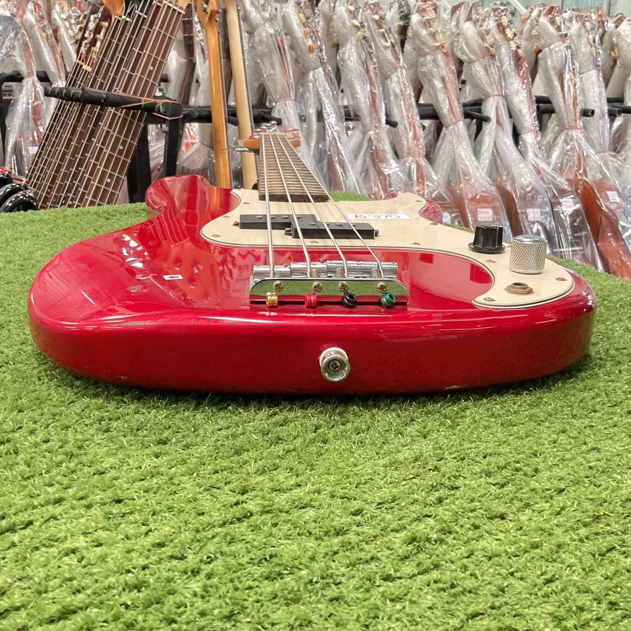 กีต้าร์เบส SELDER