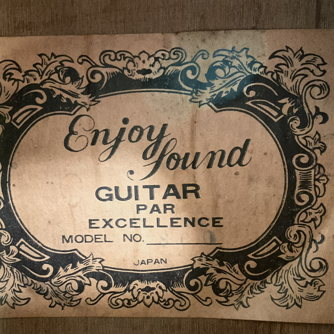 กีต้าร์โปร่ง Enjoy Found