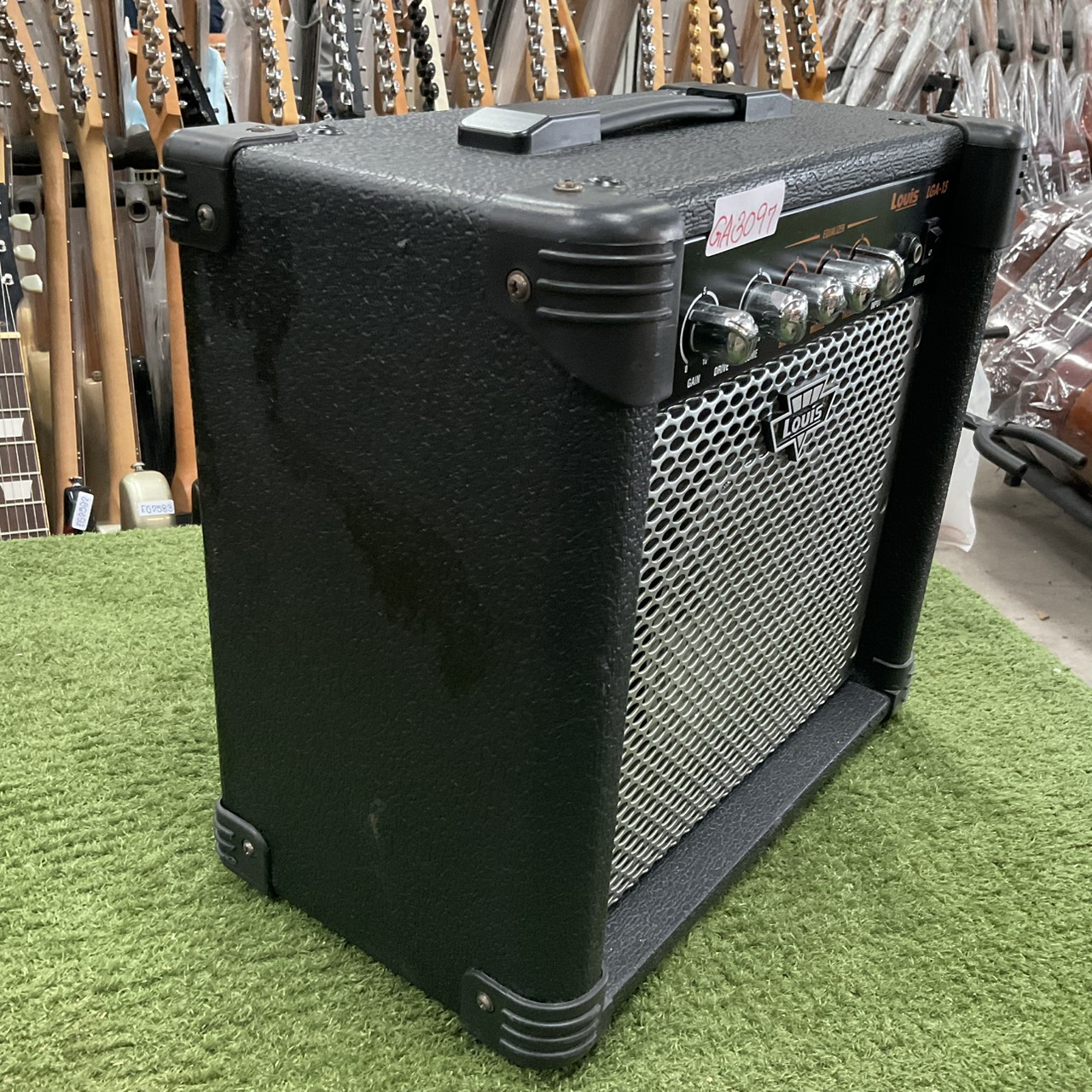 แอมป์กีต้าร์ Louis : LGA-15