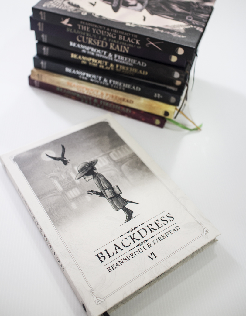 Beansprout & Firehead VI - BLACKDRESS - ถั่วงอกและหัวไฟ (เล่ม6) กับเรื่องราวของสุภาพสตรีชุดดำ (ปกกึ่งแข็ง)