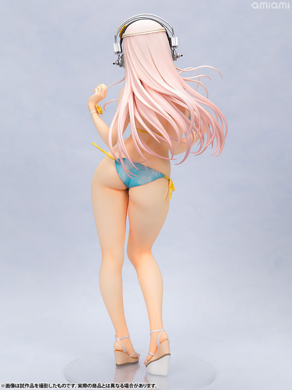 Super Sonico Summer Vacation ver. 1/4.5 Complete Figure(Pre-order)