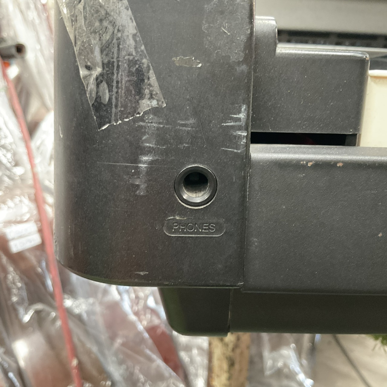 เปียโน YAMAHA : CLP-250 สินค้าไม่พร้อมใช้งาน (ต้องซ่อม)