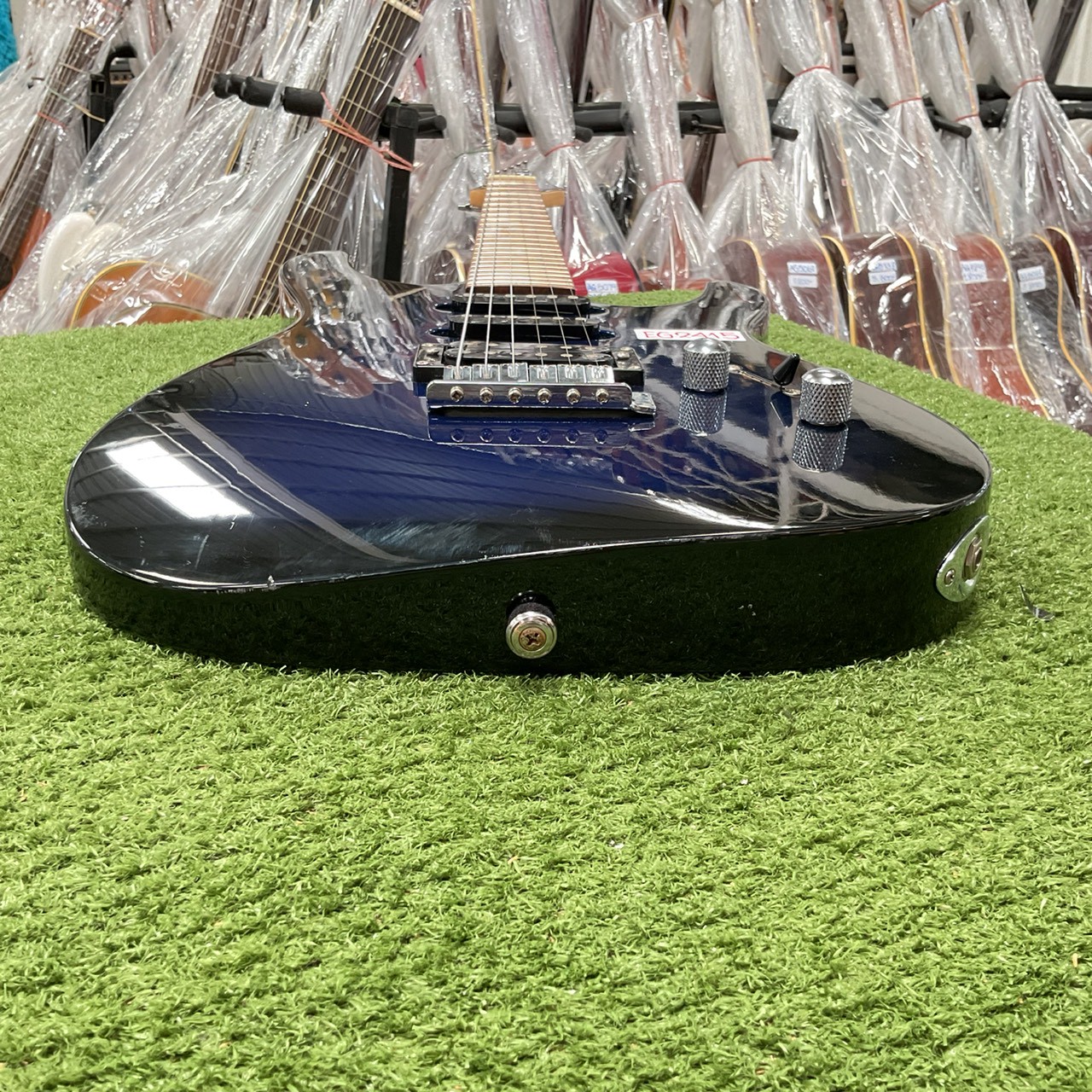 กีต้าร์ไฟฟ้า Bill's Brothers