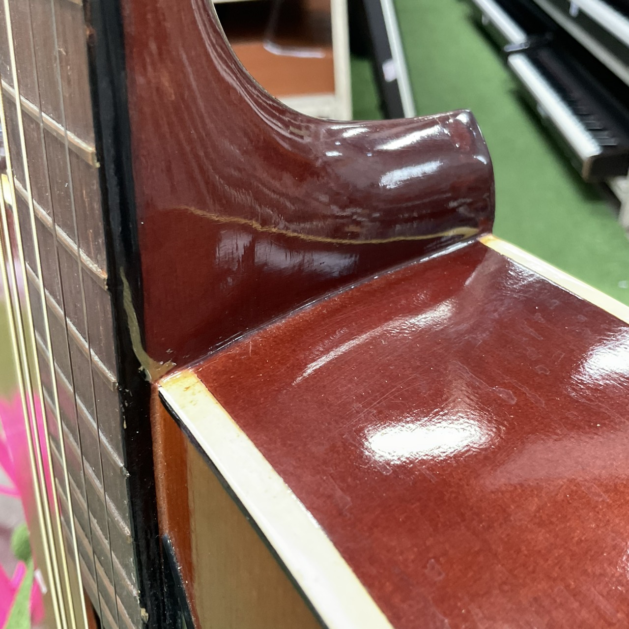 กีต้าร์โปร่ง Flamenco