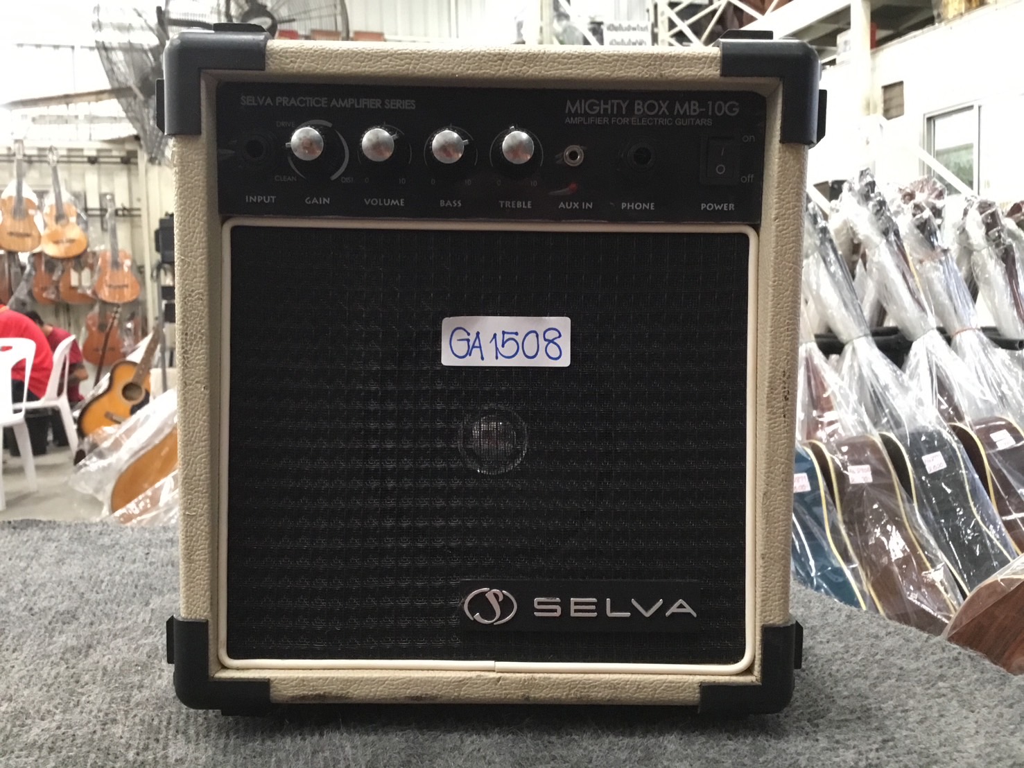 แอมป์กีต้าร์ SELVA : MIGHTY BOX / MB-10G