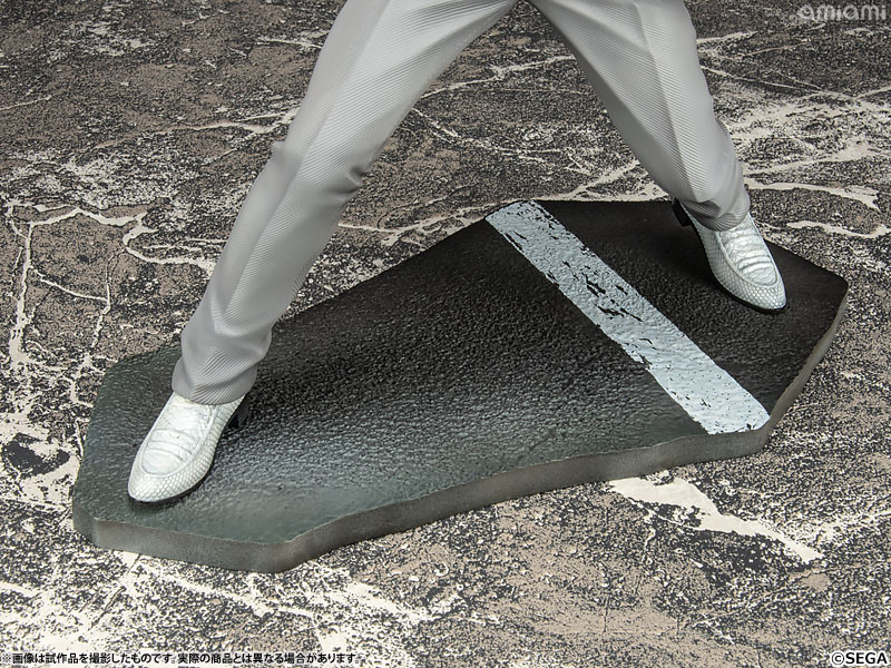 Like a Dragon Kazuma Kiryu 1/6 Complete Figure(Pre-order)