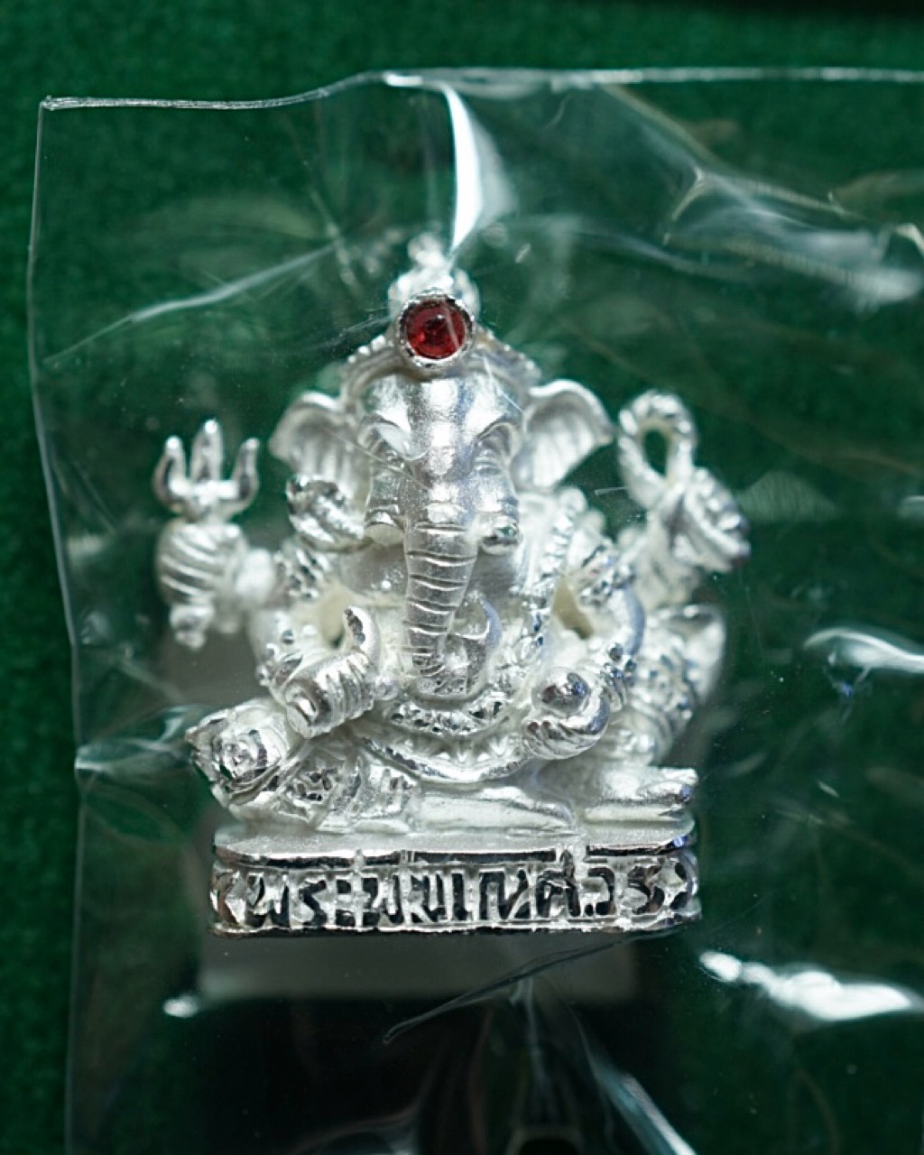 พระพิฆเนศวร (เนื้อสัมฤทธิ์ชุบเงิน) Ganesha (Bronze Material, Silver Plated). SKU-03176