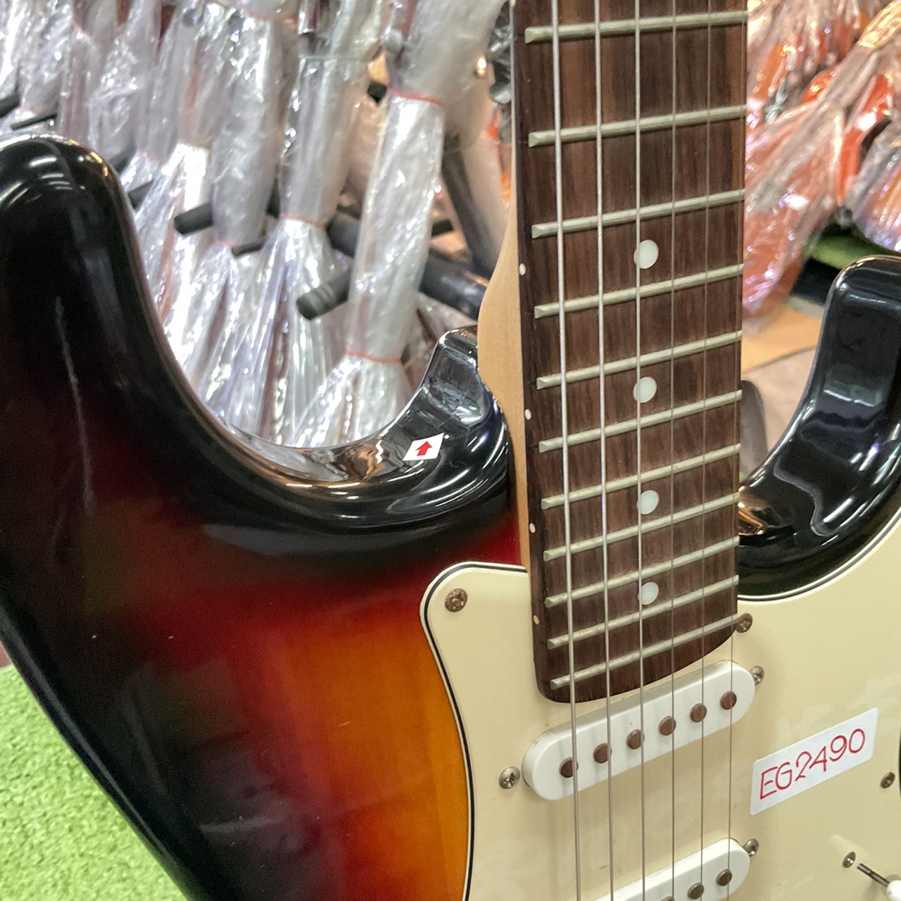 กีต้าร์ไฟฟ้า Tony Smith