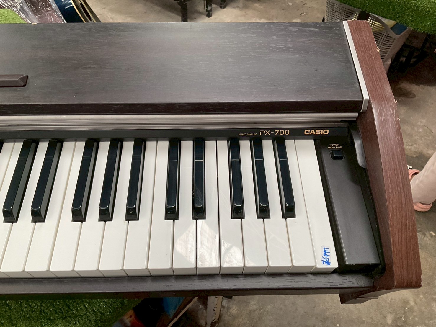 เปียโน CASIO : PX-700 สินค้าไม่พร้อมใช้งาน (ต้องซ่อม)