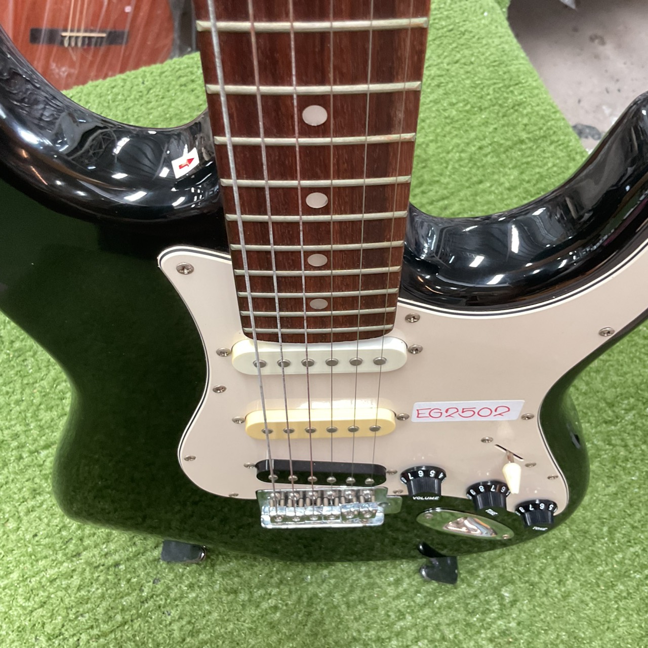 กีต้าร์ไฟฟ้า SELDER