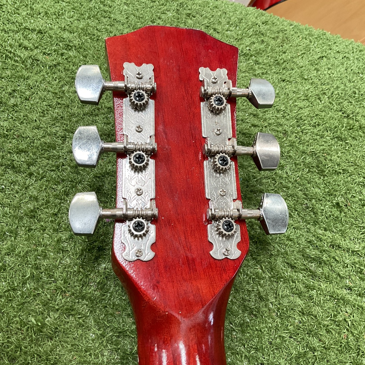 กีต้าร์โปร่ง ONE STEP