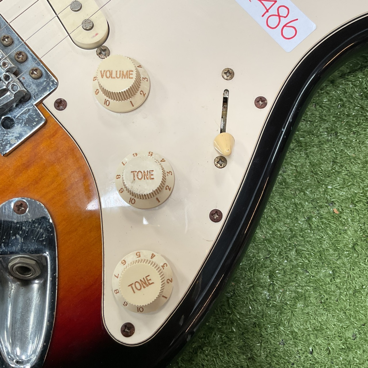 กีต้าร์ไฟฟ้า Legend