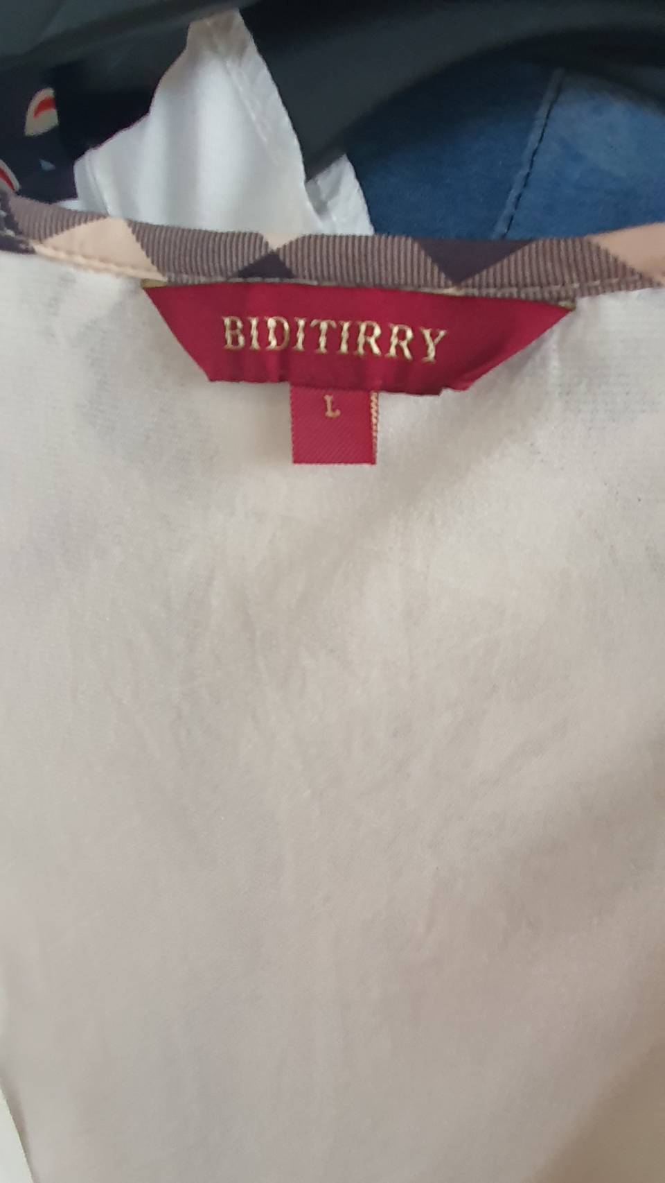 FF02896 เสื้อลูกไม้ สีขาว แบรนด์ BIDITIRRY made in italy อก 34-36 นิ้ว