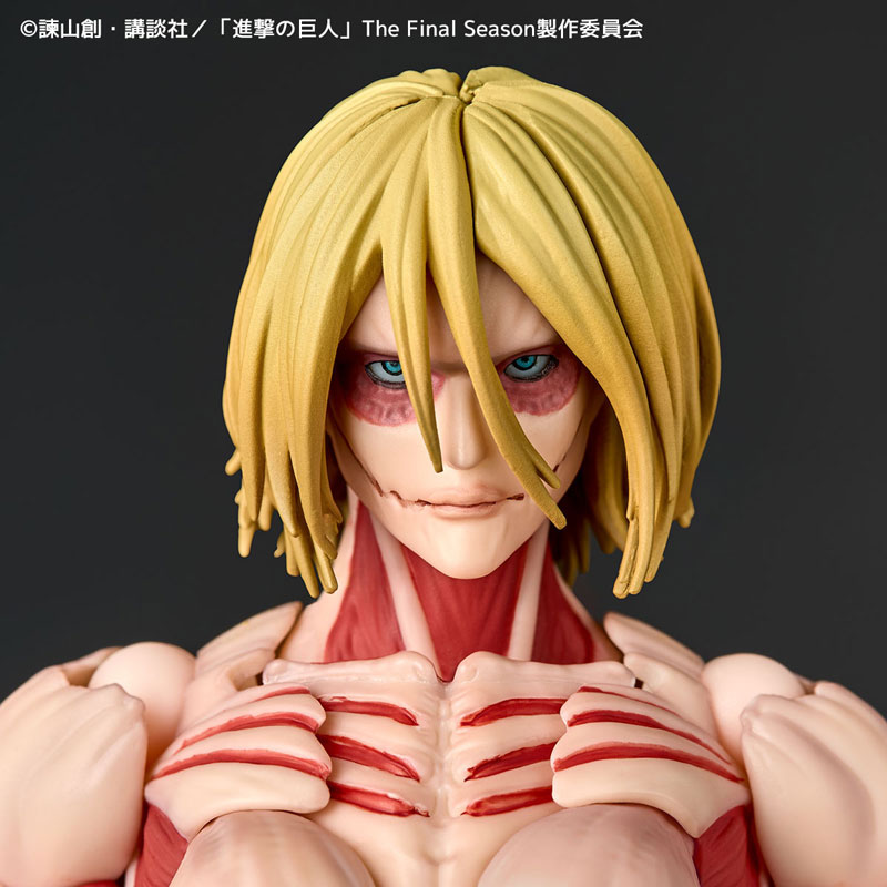 Revoltech Amazing Yamaguchi Attack on Titan Female Titan(Pre-order)