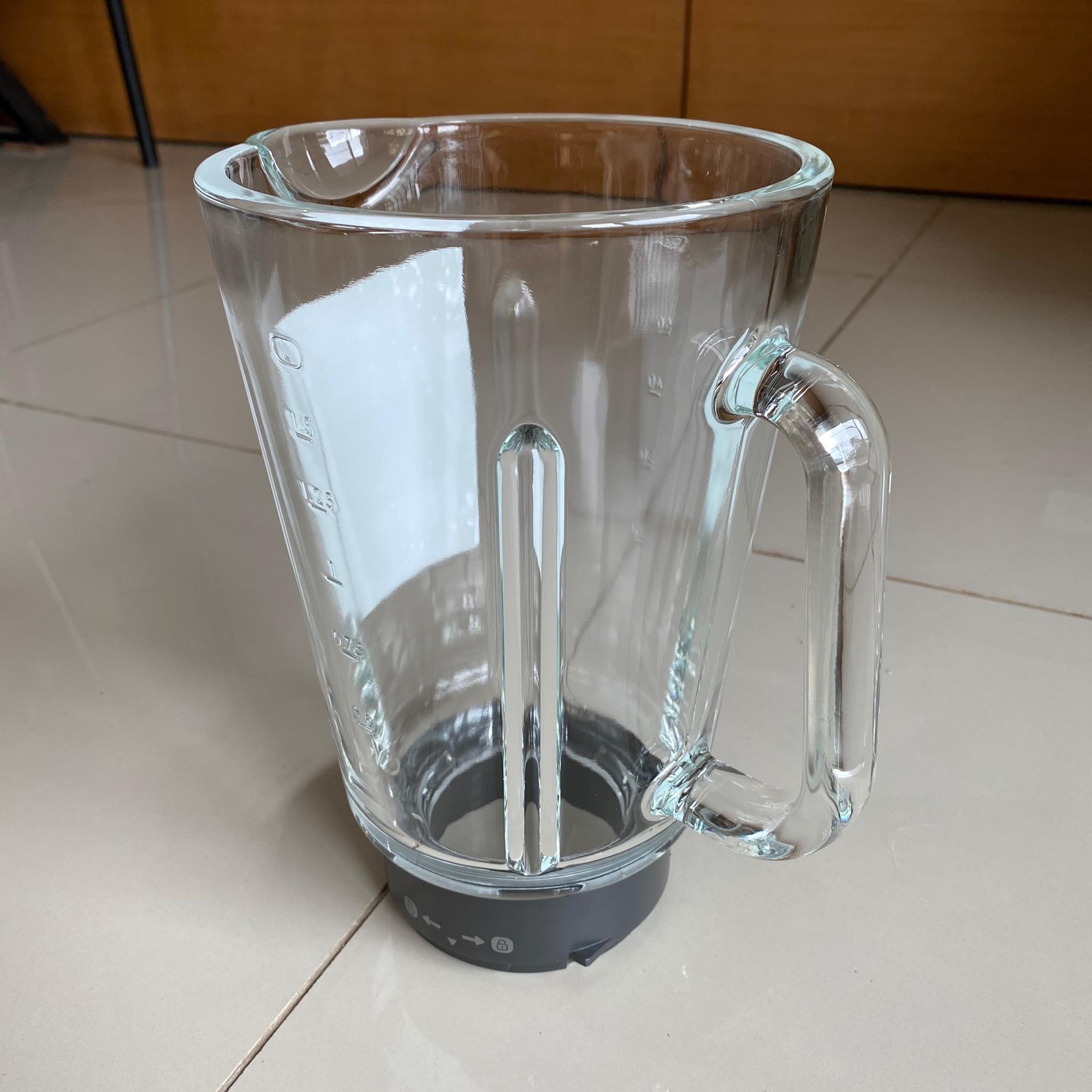 โถแก้ว Tefal BL811