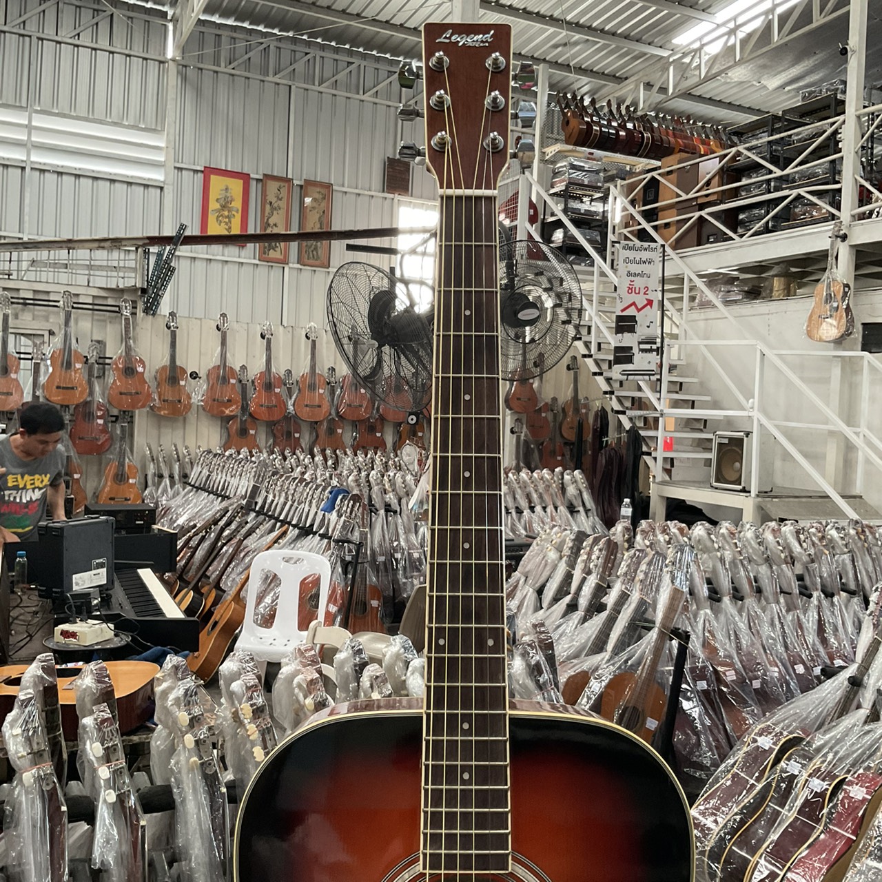 กีต้าร์โปร่ง Legend : WG-20 BS