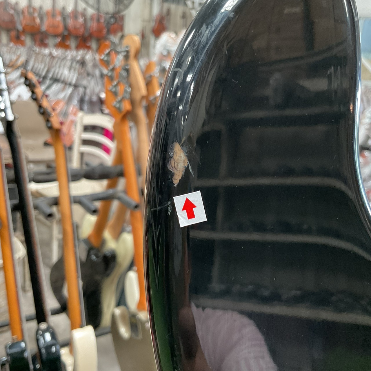 กีต้าร์เบส BUSKER'S