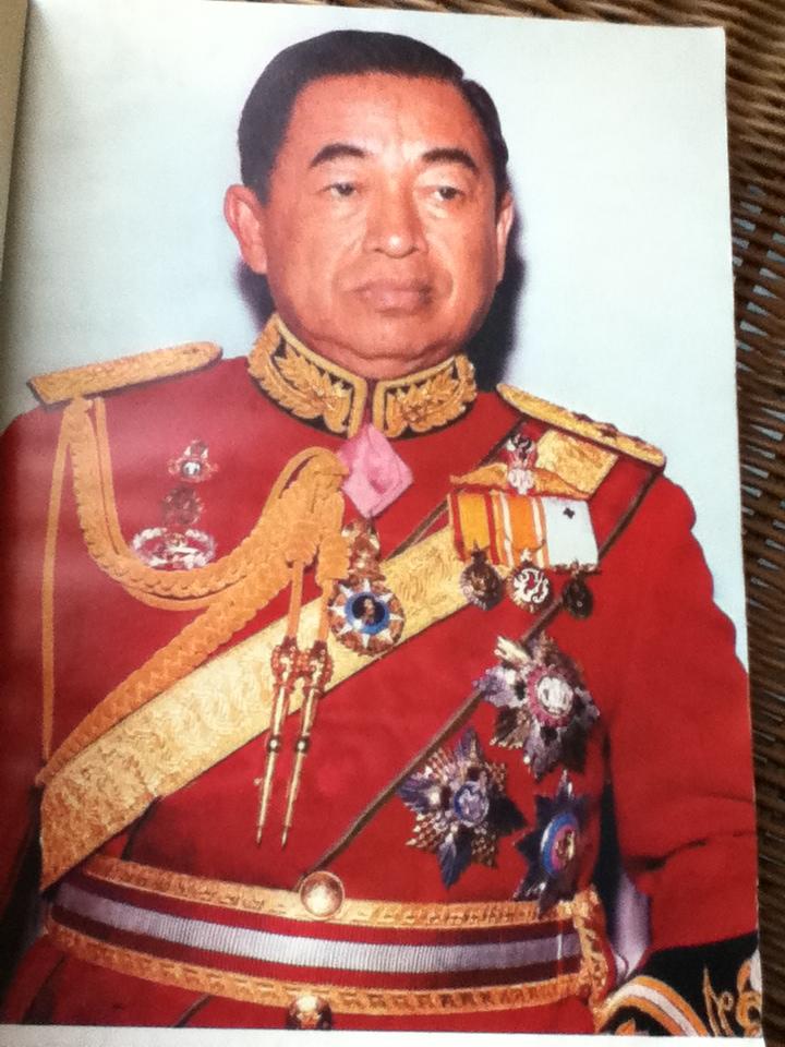 กิจกรรมทางศาสนา กอล์ฟ เทนนิส อนุสรณ์งานพระราชทานเพลิงศพ พลเอกกฤษณ์ สีวะรา รวม3เล่ม