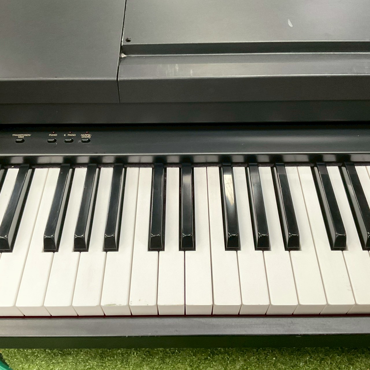 เปียโน YAMAHA : Clavinova CLP-250