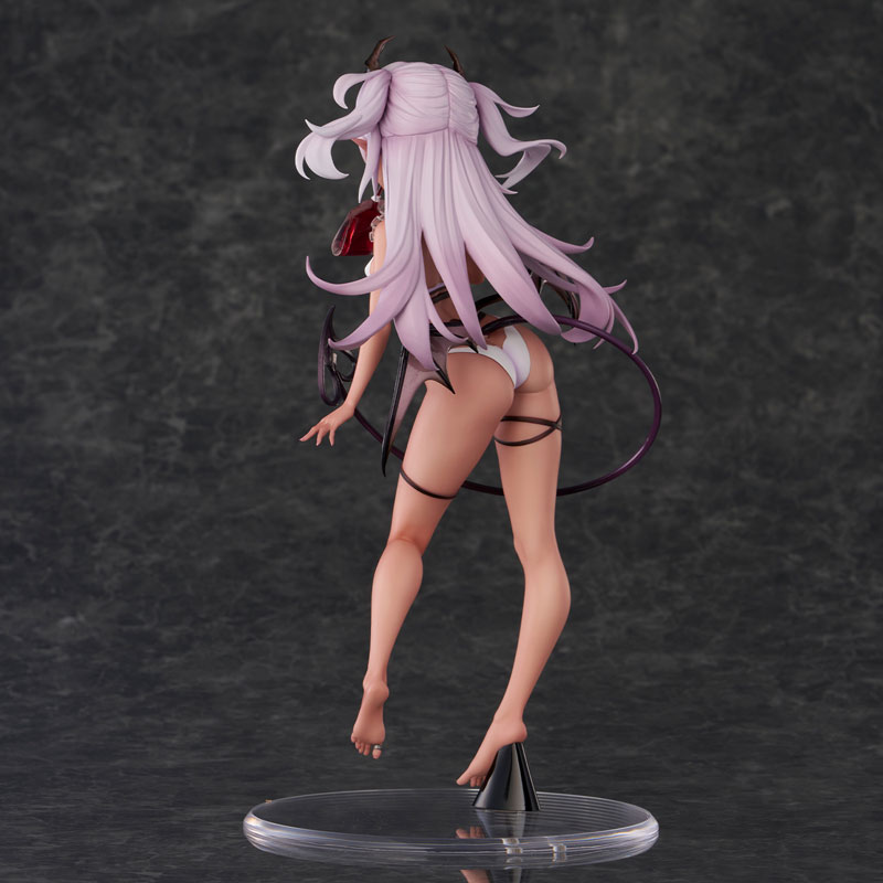 Tanned Vampire Yoru-chan illustration by Yukimiya Yuge Complete Figure(Pre-order)