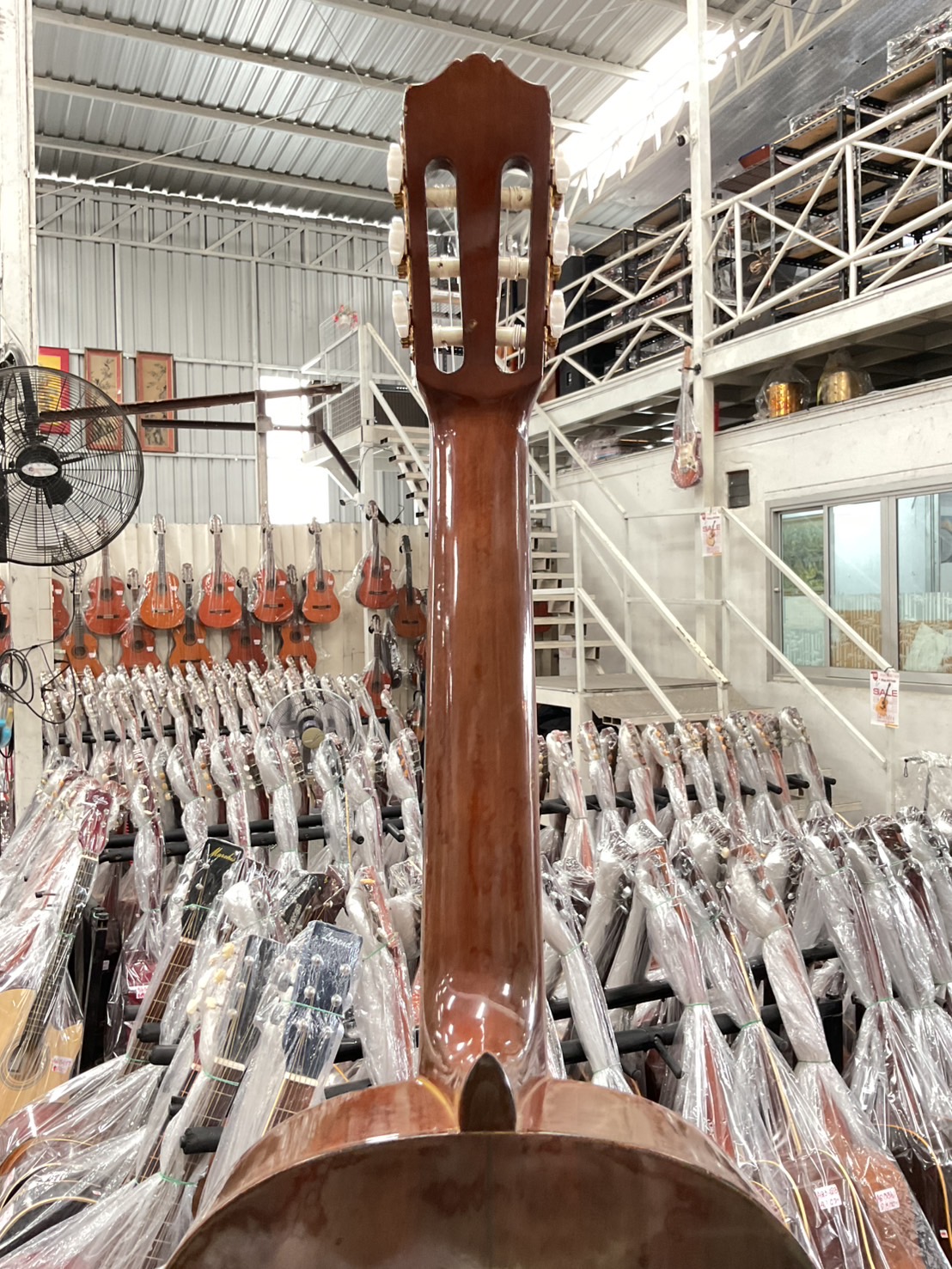 กีต้าร์คลาสสิค YAMAHA : C-325