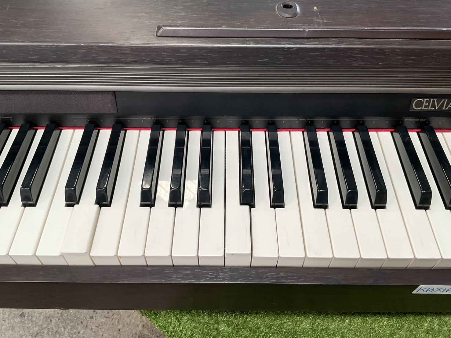 เปียโน CASIO : AP-400 สินค้าไม่พร้อมใช้งาน (ต้องซ่อม)