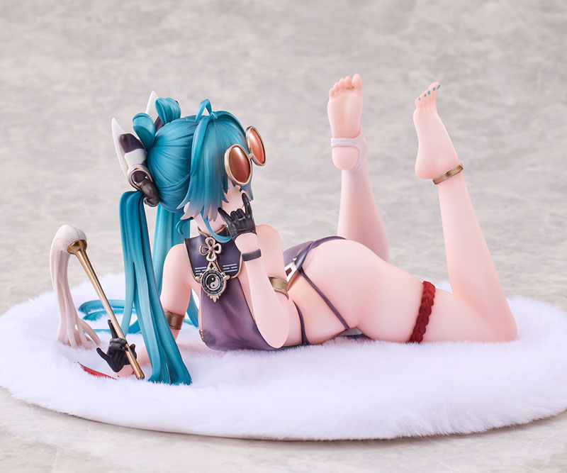 Kyonshi Brothel Taoist Rin 1/6 Complete Figure(Pre-order)