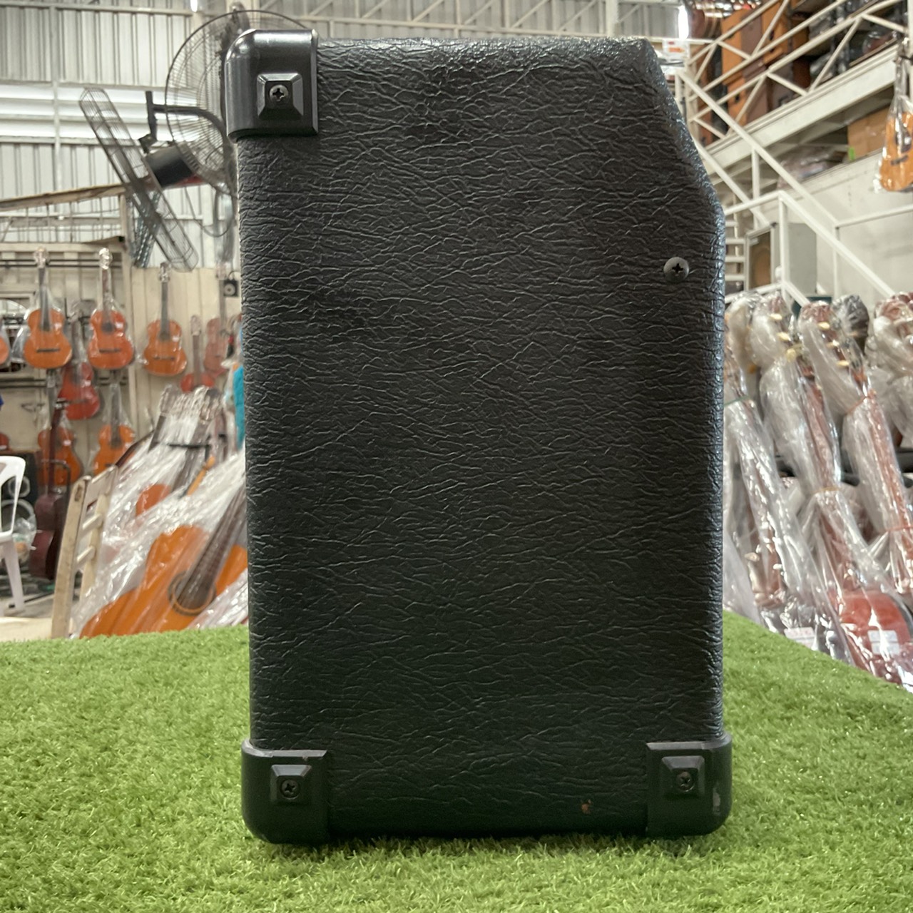 แอมป์กีต้าร์ FERNANDES : FA-15