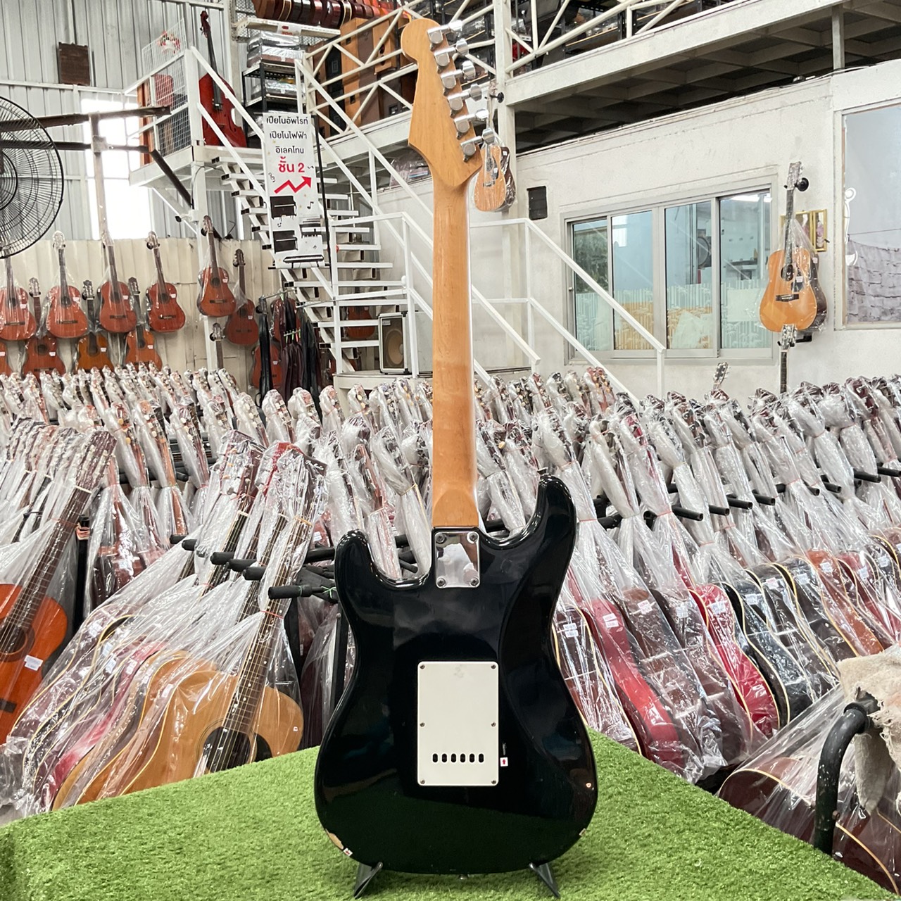 กีต้าร์ไฟฟ้า SELDER