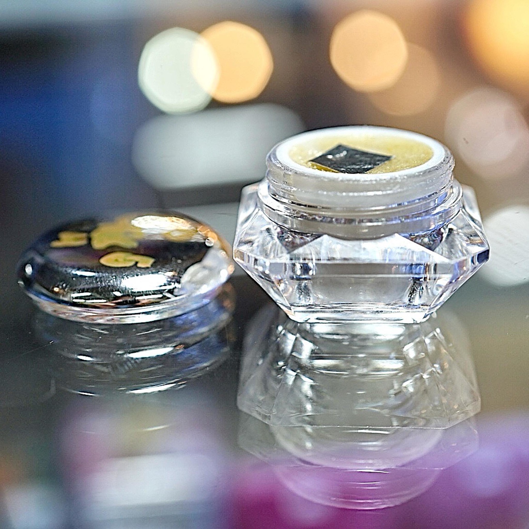 สีผึ้งกวักกรเวก Krawek Golden Call Wax. SKU-03998